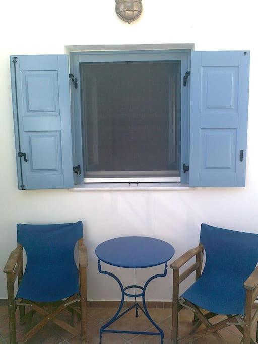 Villa Blue House Koronos Exterior foto